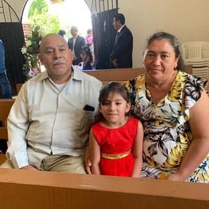 Meet your Posher, Juana